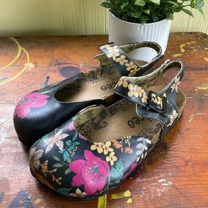 Calceo Clogs Mules size 40 (8.5)
